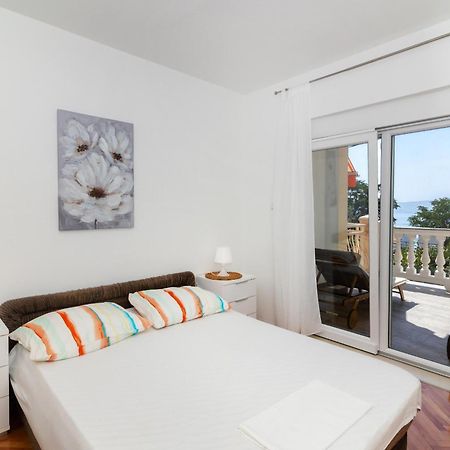 Apartment Marta Сень Экстерьер фото