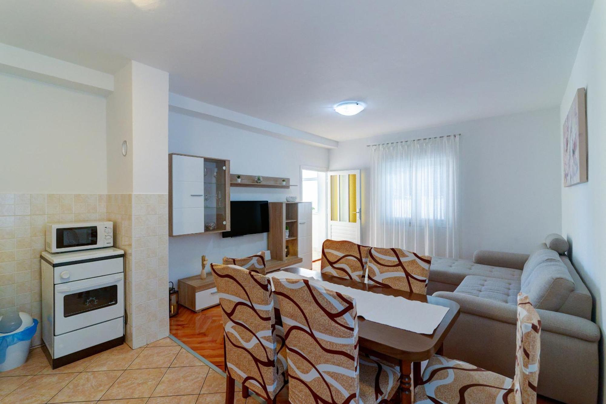 Apartment Marta Сень Экстерьер фото